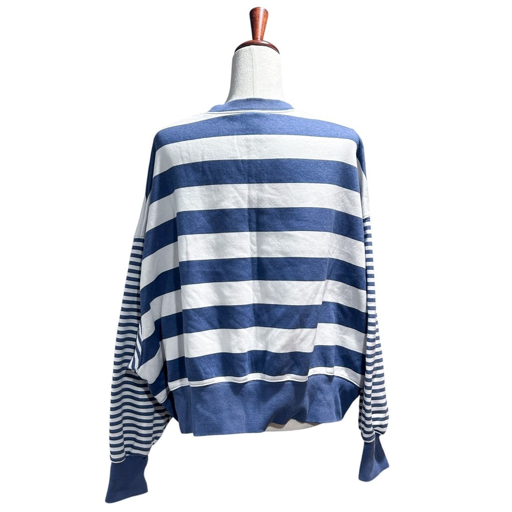 Nike Large Women's Phoenix Fleece Oversized Blue Striped Crew Boxy Preppy - Picture 6 of 14